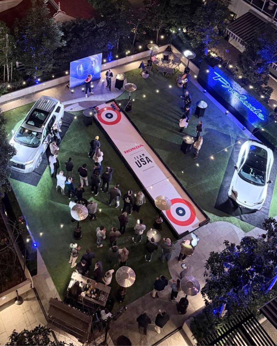 Street Curling tweet media