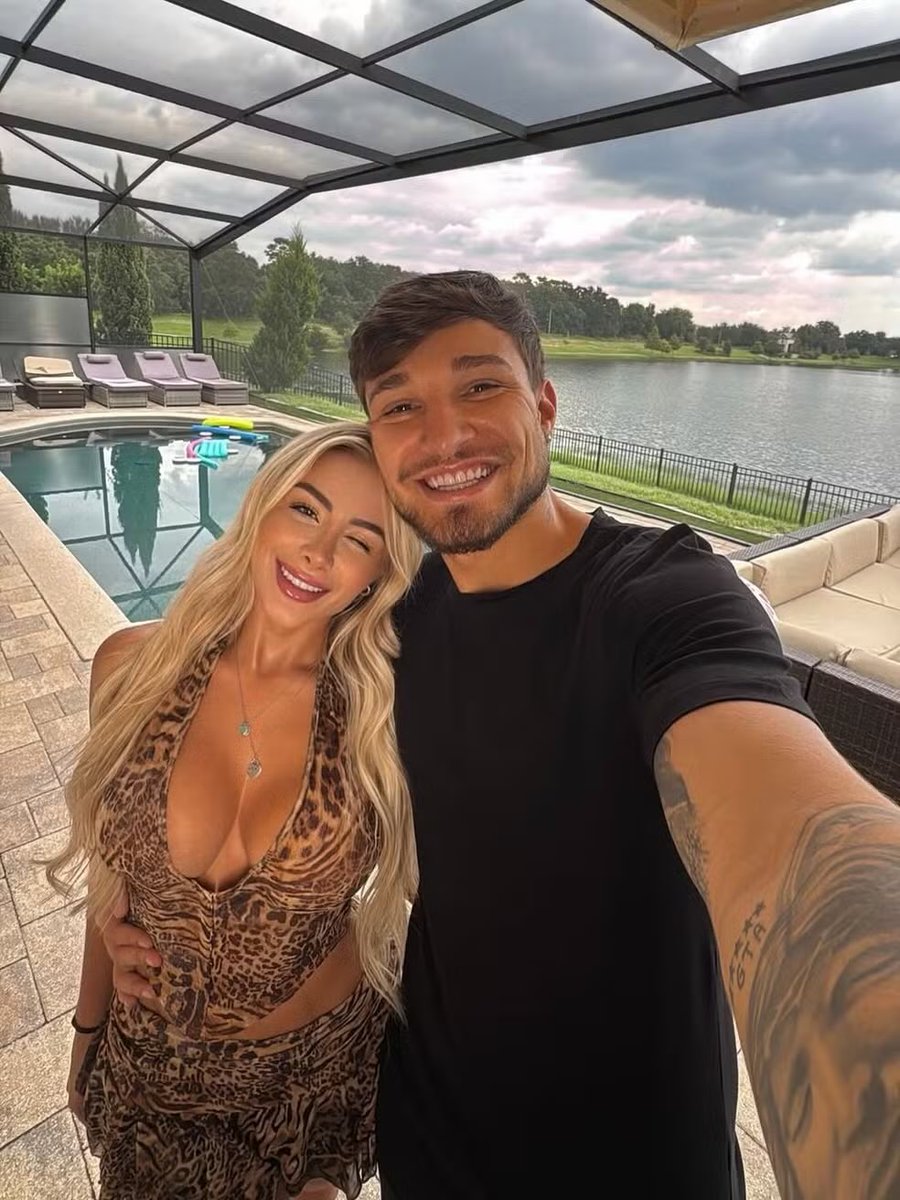choquei's tweet photo. 🚨FAMOSOS: MC Gui terminou relacionamento com Georgia devendo ela o valor de R$20 mil, revelou a influenciadora. https://t.co/3X6dvWa3BT