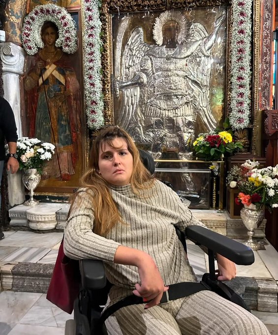 η κυβερνηση πρέπει να γυρίσει το κόσμο ανάποδα και να ξεκινήσει απελάσεις λαθροεισβολέων για να μην επαναληφθούν τραγωδίες όπως αυτή της Μυρτώς.