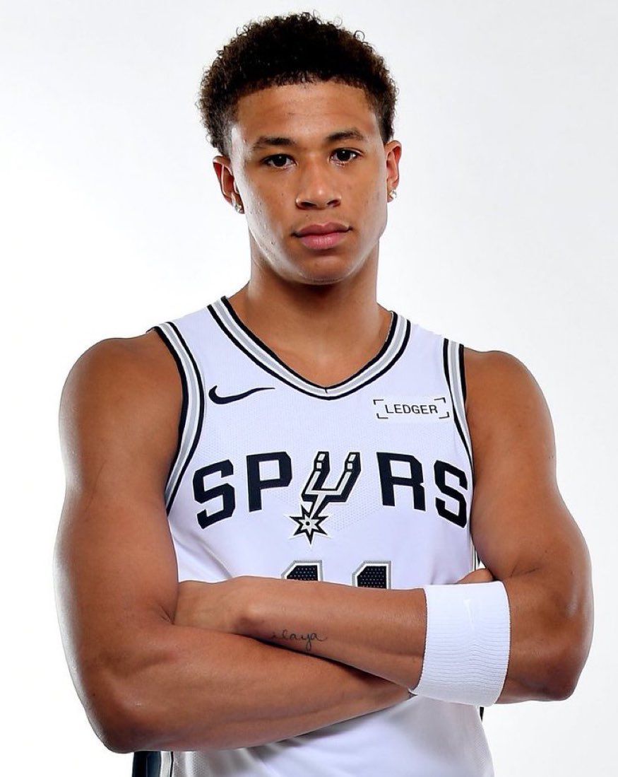 Hoop Central tweet media