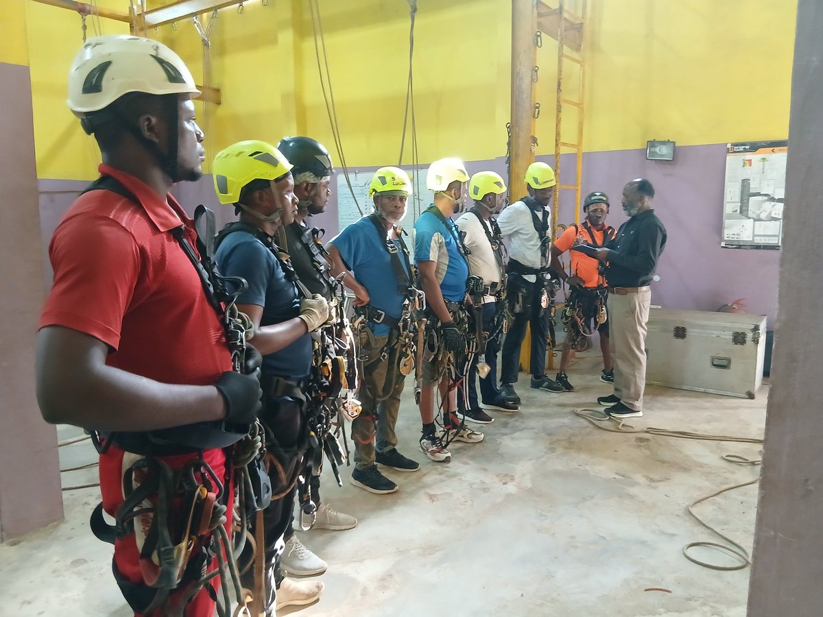 DipenzeNigeria's tweet photo. Day 1: At DIPENZE, we lead, others follow. Heartly cheers to our newly assessed.
Thank you for trusting Dipenze.
We wish you success in your careers
#irataAssessment #JanBatch'B'
#Elvis #Okosun #Abukeri #Johnson #Lucky #Felix #Dotun #Alufa https://t.co/jgKIklnCE8
