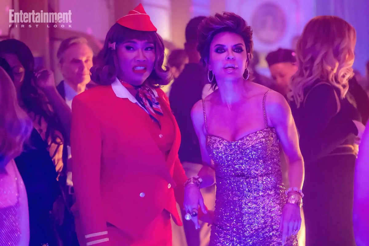 PopCrave's tweet image. New look at RuPaul’s upcoming comedy ‘Stop! That! Train!’ via Entertainment Weekly.

In theaters May 29.