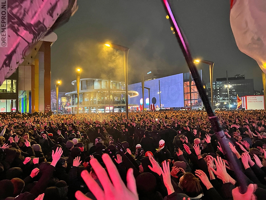 Het fotoverslag van Ajax - Olympiakos staat online op ajaxfotoside.nl #ajaoly