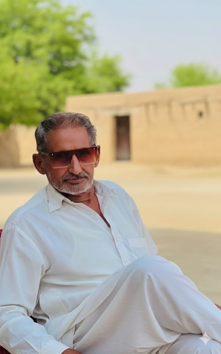 اَللّٰھُمَّ صَلِِّ عَلٰی مُحَمَّدٍوَّعَلٰی آلِ مُحَمَّدٍکَماصَلَّيتَ عَلٰی اِبْراھِيمَ وَعَلٰی آلِ اِبْراھِيمَ اِنَّكَ حَمِيدُمَّجِيدُُ
اَللَّھُمَّ بَارِك عَلٰی مُحَمَّدٍوَّعَلٰی آلِ مُحَمَّدٍکَمَا بَارکتَ عَلٰی اِبراھِيمَ وَعَلٰی آلِ اِبراھيمَ اِنَّك حَمِيدُمَّجِيد