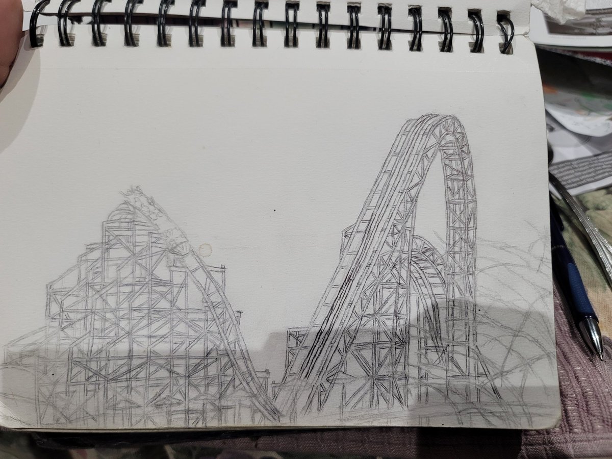 CallenHuey's tweet image. I'm progressing on my inking of my sketch of #ArieForceOne at #FunSpotAtlanta.  The image to the right is the source material that I captured while I was there with family over the Christmas Holiday.

#AFO #themeparks #rollercoasters #art @__KerryLyn130 @DonHelbig