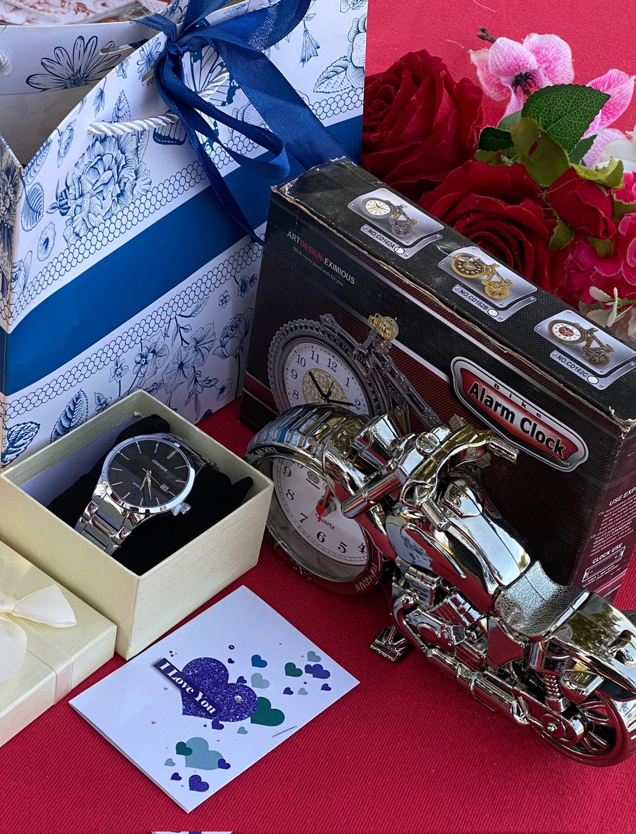 popcollectionke's tweet photo. ITEM:4 IN 1 GENTS GIFT SET
To order;Call/WhatsApp 0798953779.
KSH 4999/=
Location: Royal palm mall wing A first floor shop AM9.
⏰Super stylish Office/Bedside/Home alarm clock uniquely crafted    (Serves elegance and time keeping)⏰Gents Watch
⏰Card
⏰Box
⏰Bag with Ribbon 🎀 https://t.co/2OYiFT8mlS