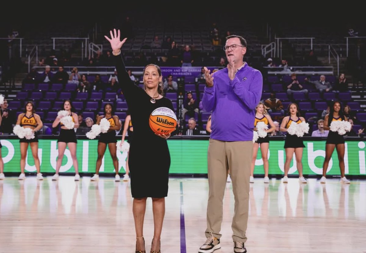 East Carolina NIL Store tweet media