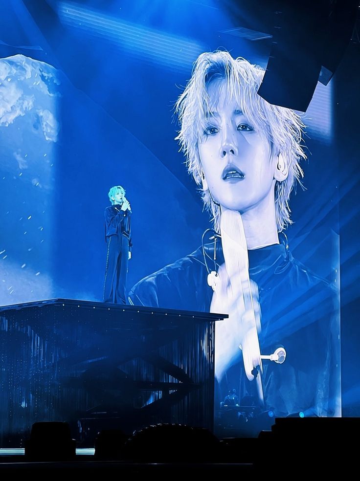 Happy 14 Years with Baekhyun 🫶🏻
#큥_데뷔14주년_축하해 
#14YearsWithBaekhyun