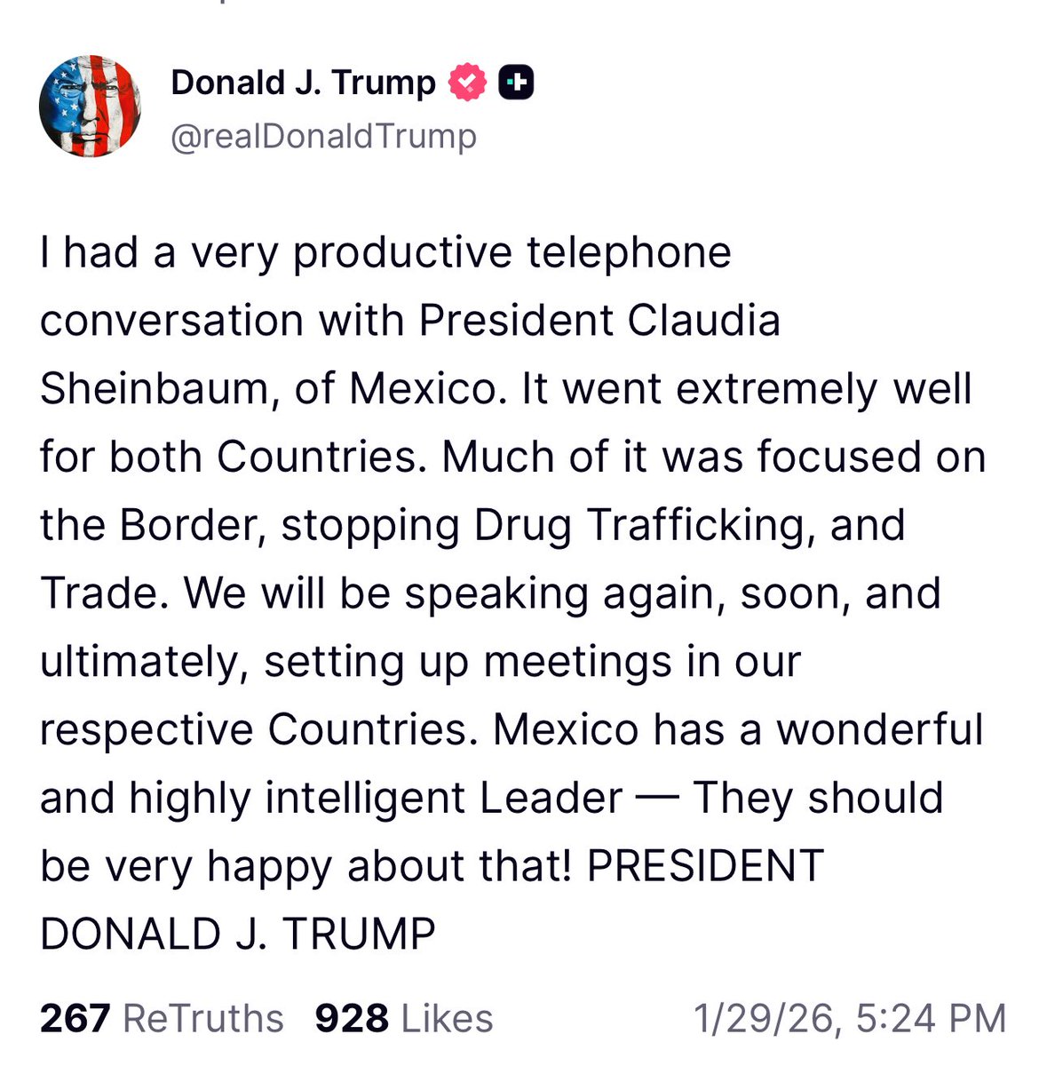 Carlos Loret de Mola tweet media