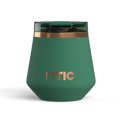 core77's tweet photo. The Illinois-based Goesling Group is known for doing interior design, CMF and trend forecasting. However, they've got a superpower a lot of other interior design firms don't: Their Director… https://t.co/uBJ6zySWUz #StainlessSteel #Drinkware #InteriorDesign #ProductDesign #RTIC https://t.co/Ni4QU4y7wY
