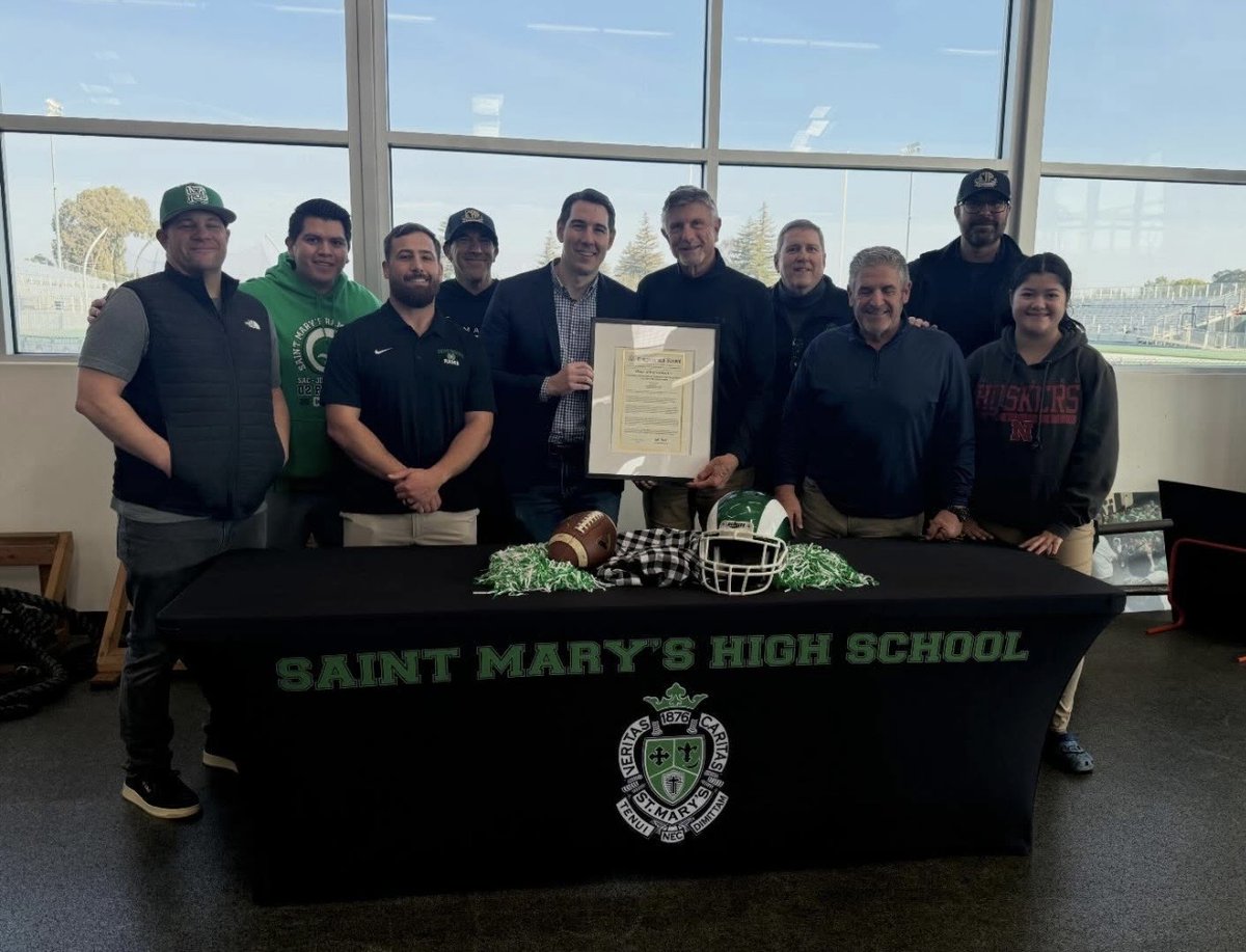 Masondunn67's tweet photo. 🏆 Huge honor! Rep. Josh Harder @RepJoshHarder  recognized SMHS for our State Championship Win with a Congressional Record celebrating our historic title and season. 📜👏
#StateChamps #CommunityProud 💪
@CoachZachN_ 
@_Vc_209 
@jtelles63 
@coach_mech 
@GetSportsFocus
@SacMaxPreps 
@westcoastpreps_
@WCPSacramento
@CalHiSports 
@TonyFranks1