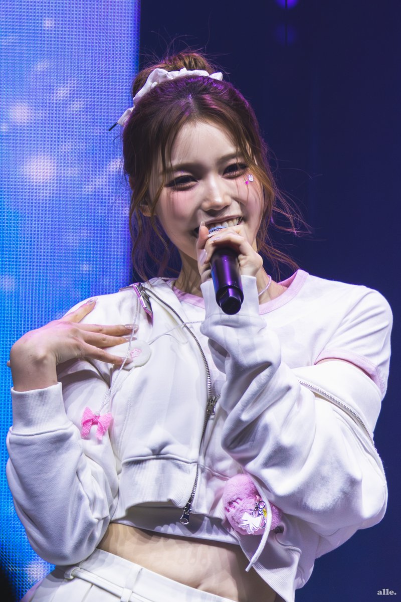 260129
今日のお嬢様🫶✨✨✨
#izna #이즈나 #SAEBI #정세비