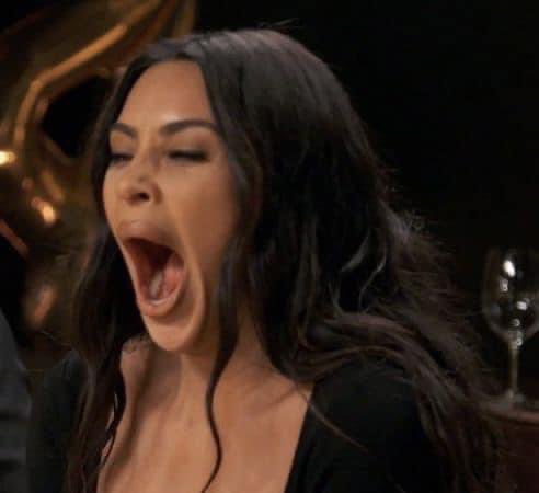 glitchu__'s tweet image. Me all day          Vs              Me when it’s bedtime