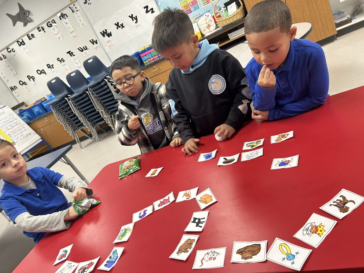 Emily Rush tweet media