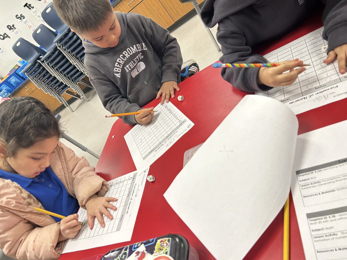 Emily Rush tweet media