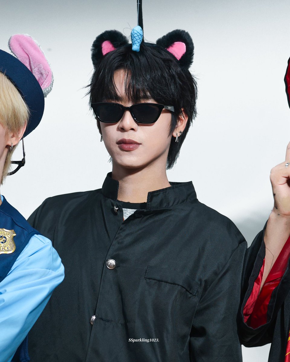 SSparkling1023's tweet photo. 250814 데일리덕

🐈‍⬛💓🔒😎🎣

#치원 #CHIWON
#陳麒文 #陳麒文치원 
#SEVENTOEIGHT #세븐투에잇 https://t.co/InhkRLzyE9