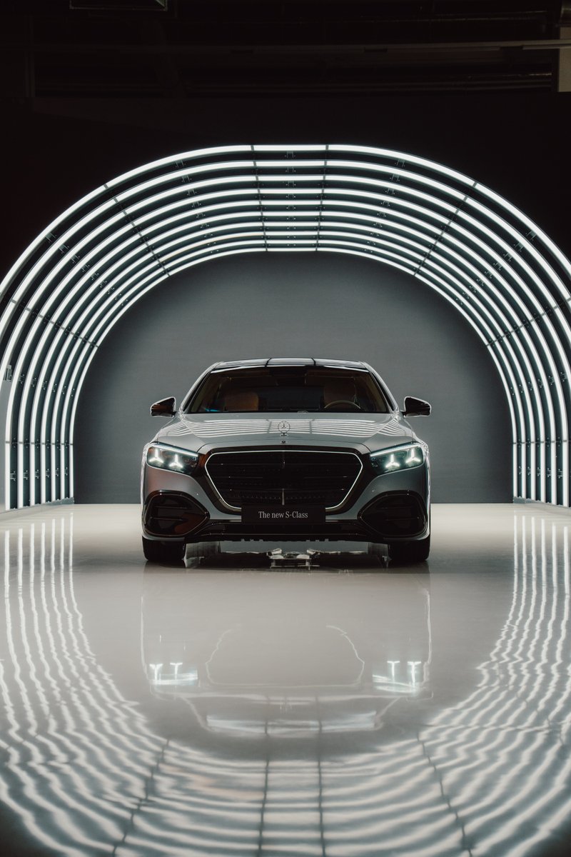 Mercedes-Benz tweet media