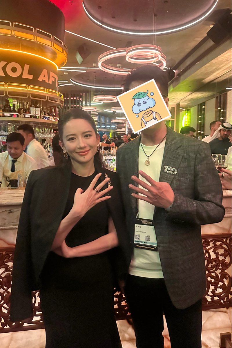 damobianyuan's tweet photo. 我擦，发生了什么🤔，突然收到榜一大哥的打赏！

这段时间看到你们中奖，我每天都玩命写，积极参与币安广场的建设，认真创作的人不会被辜负！

感谢滢哥捞我去广场做创作者，感谢表哥和一姐搭建的这么好的平台，我会更加努力，继续建设广场，币安广场会越来越好👍 @cz_binance @heyibinance @yingbinance @CYZhang01 @sisibinance @binancezh 

#大漠茶馆 #币安广场