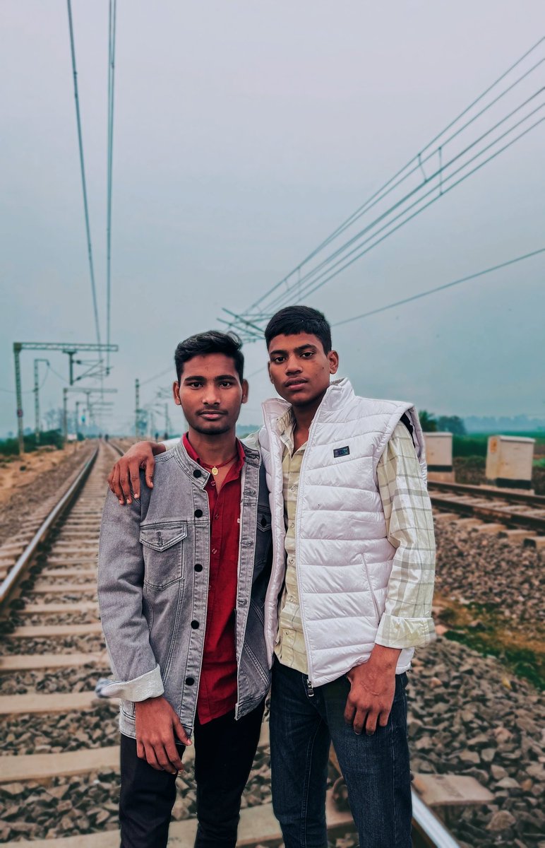 Raushan_krishna's tweet photo. _BHAI❤️‍🩹
         ___BR~27📍 https://t.co/C4CaJ4qAKD