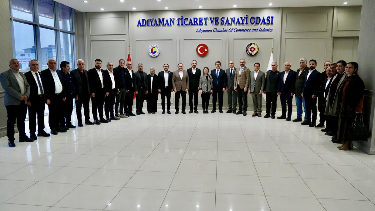 Suat Özçağdaş tweet media