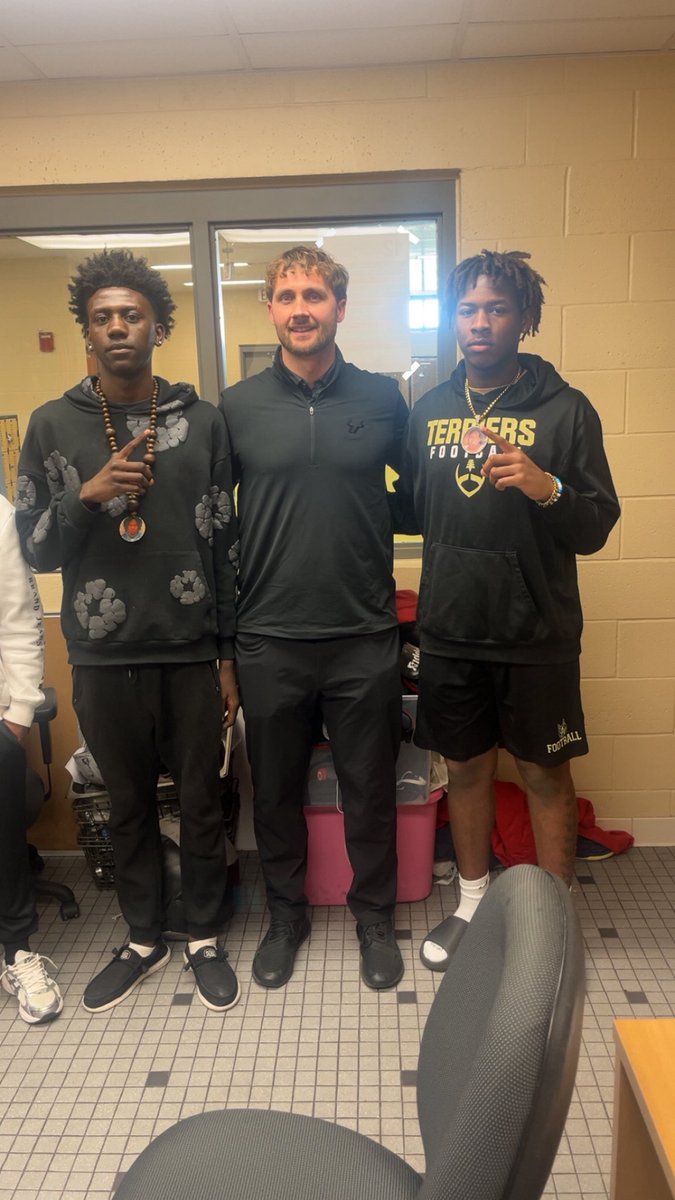 Coach Deric Allen tweet media