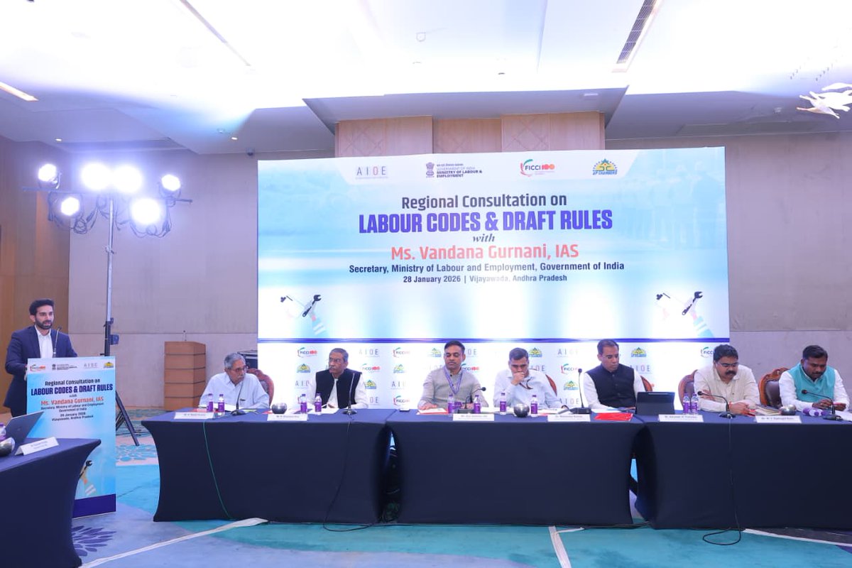 ficci_india's tweet photo. FICCI–@AlOE__India, in association with the Andhra Pradesh Chambers of Commerce and Industry Federation, and Employers Federation of Southern India organised a Regional Consultation on Labour Codes & Draft Rules in Vijayawada. Mr Ajoy Sharma, Additional Secretary, @LabourMinistry, shared valuable insights on the implementation of the Labour Codes and their benefits to the employer community, particularly in promoting ease of doing business.

The consultation also featured inputs from Dr Mahendra Kumar, Joint Secretary, Ministry of Labour and Employment, Mr Ashutosh AT Padenekar, Joint Secretary, Ministry of Labour and Employment, and senior officials from the southern states. The Ministry also made a presentation on the implementation of the Labour Codes and initiatives to enhance ease of doing business.