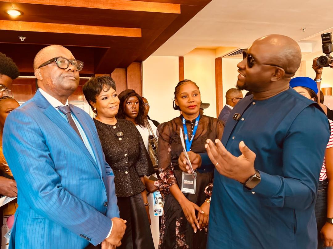 André HOT tweet media