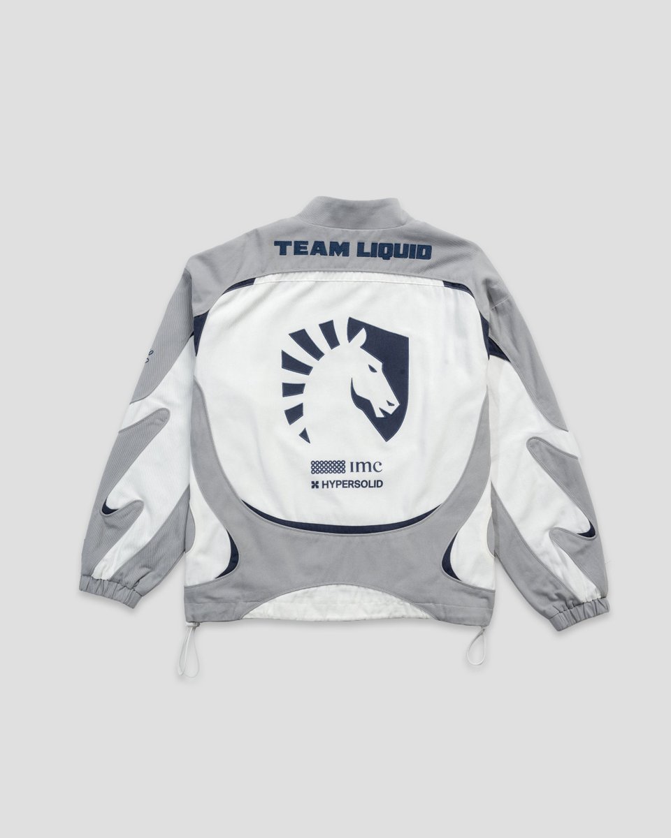 LIQUID | Heloisa tweet media