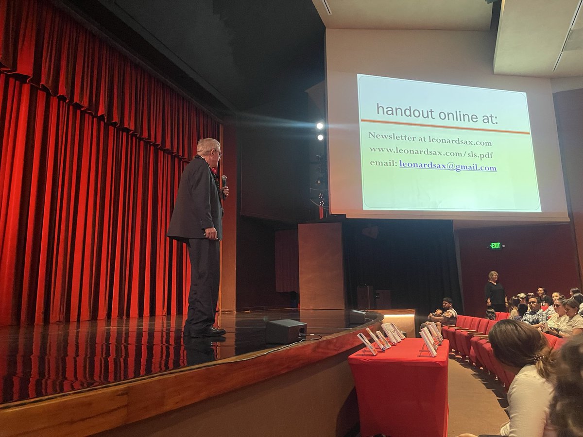 Saint Louis School tweet media