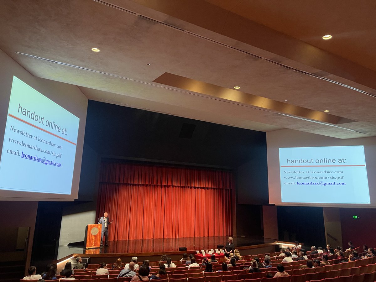 Saint Louis School tweet media