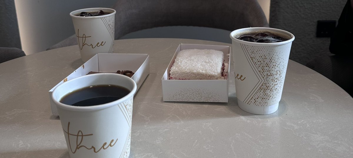 Lucen___'s tweet image. 