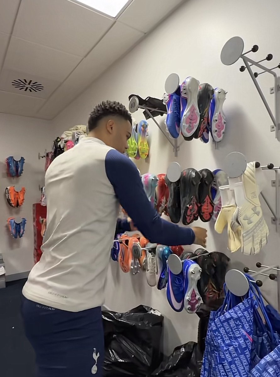 The Touchline | 𝐓 tweet media