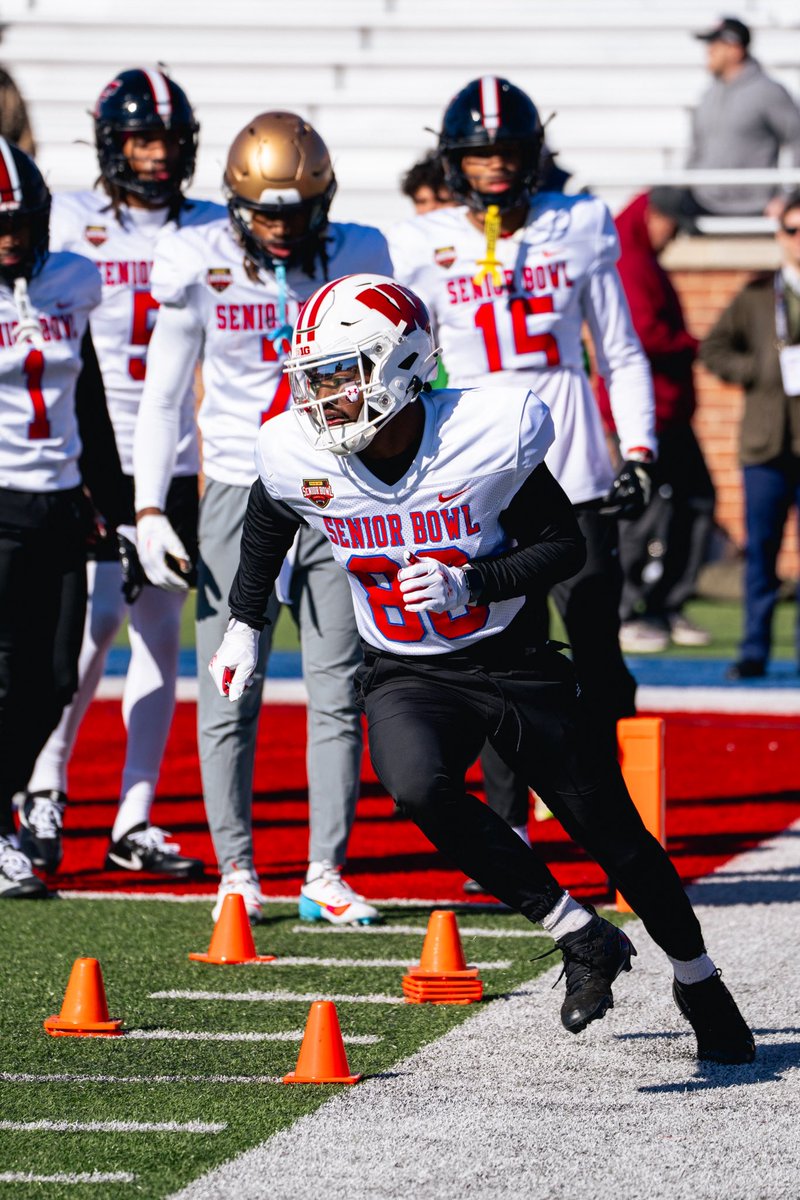 Wisconsin Football tweet media