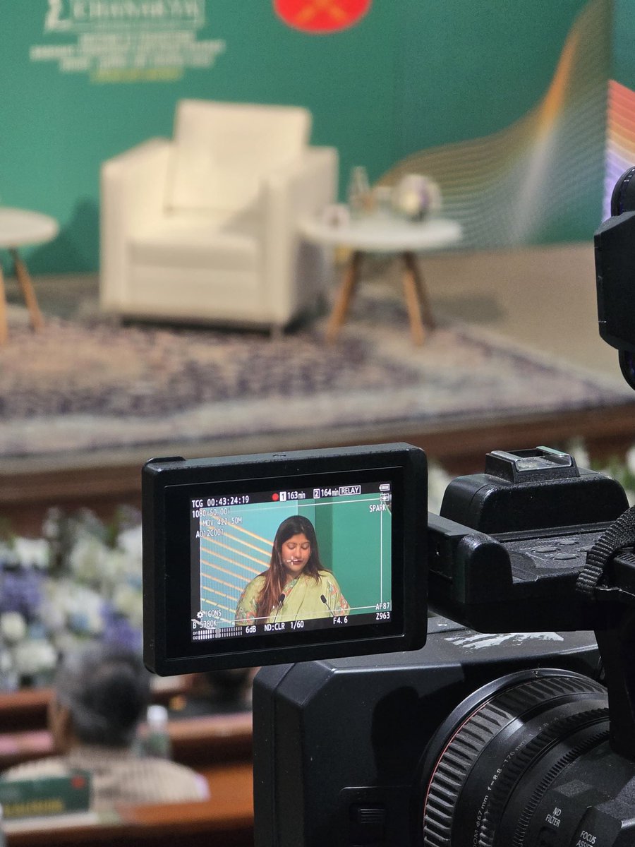 Akashika Mate tweet media