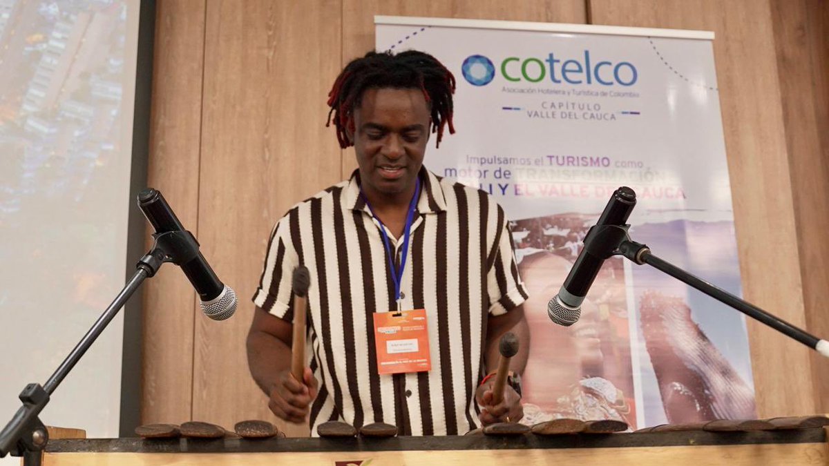 2/3 El Valle es un departamento con un gran potencial para el turismo. #Cali es una ciudad llena de museos, actividad cultural y un clima cálido. Es ampliamente reconocida a nivel internacional como la capital de la salsa, y en sus calles se puede disfrutar de este ritmo, desde