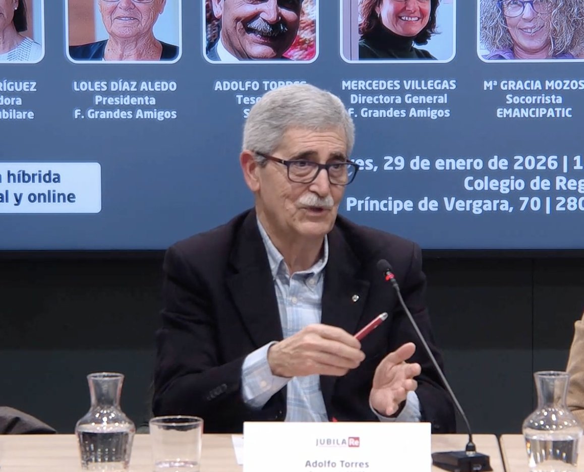 Registradores de España tweet media