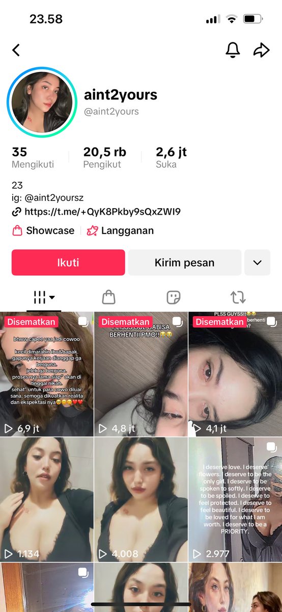 thisshitfunnyex's tweet photo. @ChizzCakeee Ini akun tiktok lo bukan kak?? https://t.co/llayX14LvN