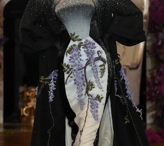 soomienana's tweet image. Miss Sohee SS26 Haute Couture..🪻