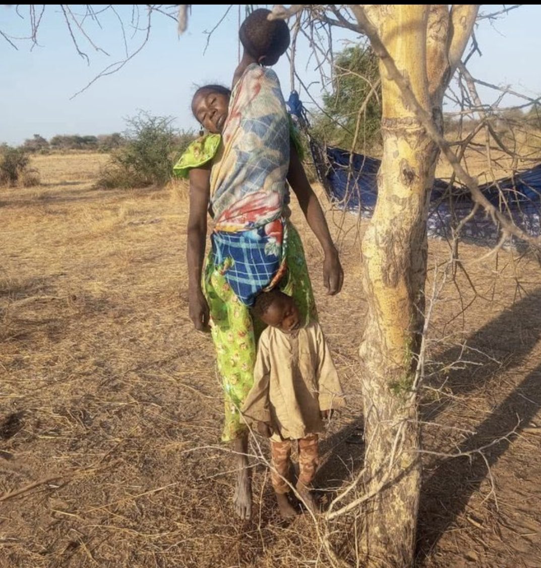 alansari's tweet photo. ⛔️ This image is now a lasting symbol of the UAE🇦🇪 and its notorious RSF militias' crimes against humanity in Sudan🇸🇩, etched into the collective hearts and minds across the Middle East and beyond.

CC: @antonioguterres🇺🇳 , @WolframVetterEU🇪🇺, @vonderleyen, @IntlCrimCourt, @VP. https://t.co/YAn4CJ7FHF