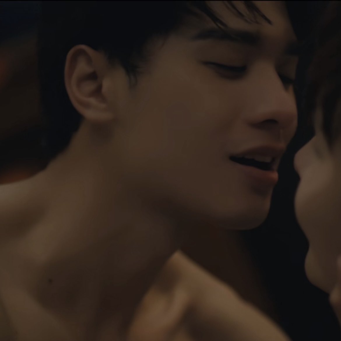 TheFreakies's tweet image. อยากรู้ว่าครูเด่นบรีฟรึเปล่า เพราะมันเป็นธรรมชาติมากๆอ่ะ