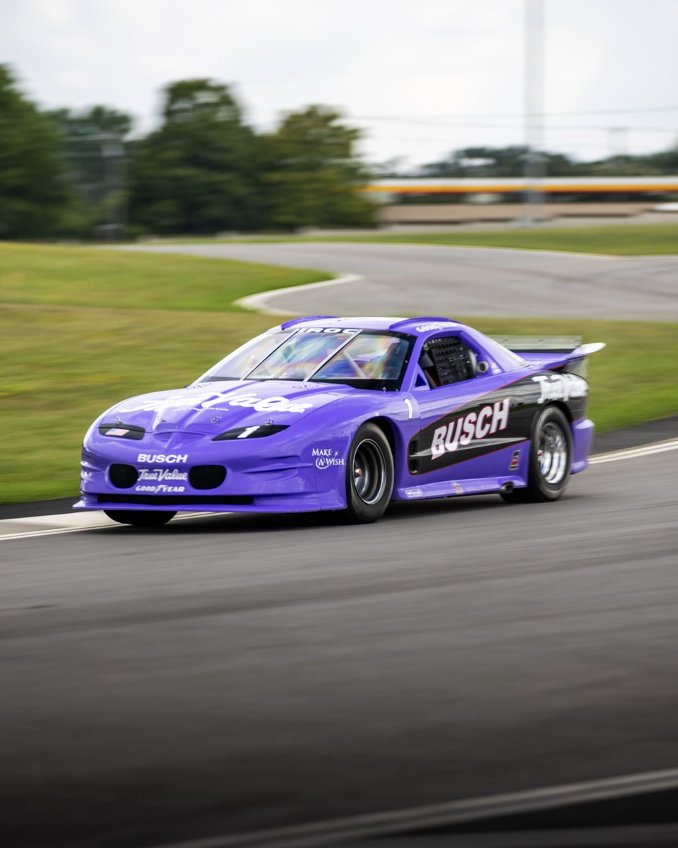 Ten Tenths Motor Club tweet media