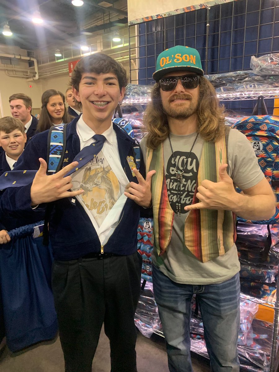 Wyatt Flores tweet media