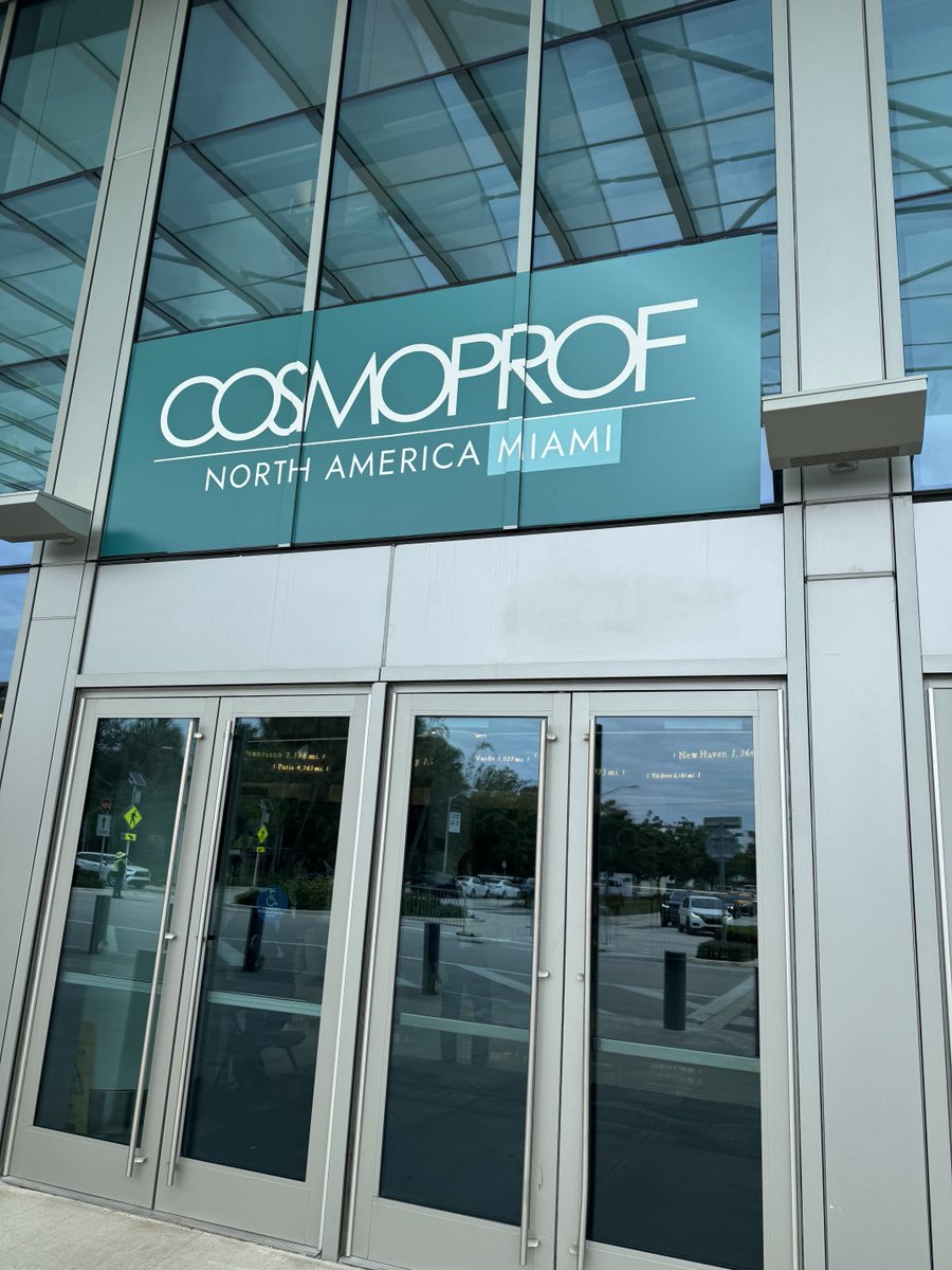 RedbearTV's tweet photo. Redbear at Cosmoprof North America in Miami
 Great connecting with our international clients and partners at one of the leading global trade shows. Beauty being one of the key sectors in our portfolio.

#CosmoprofMiami #TradeShow #B2B #BrandPartnerships https://t.co/1t5MDB3Qzm