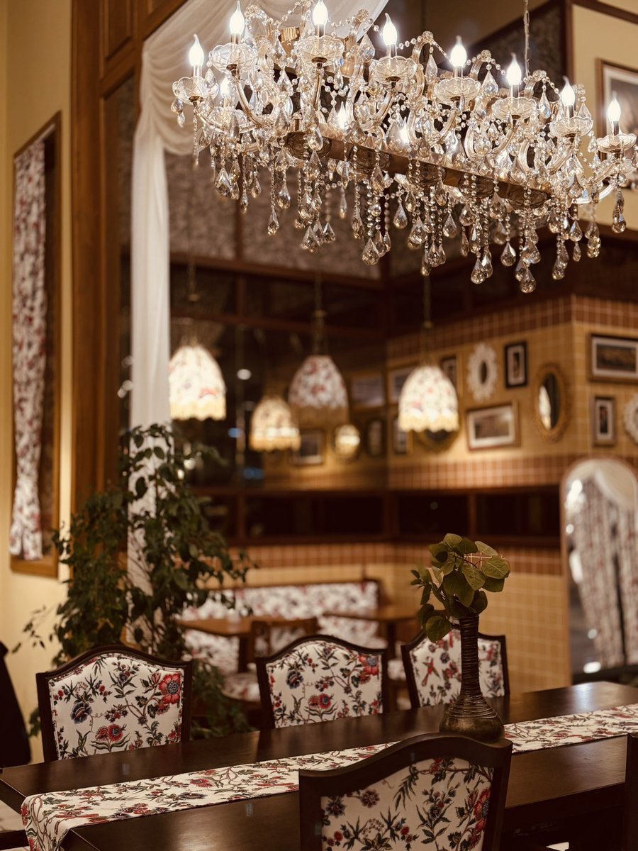 Bazı yerlerin, bazı insanların, bazı fincanların ruhu vardır.