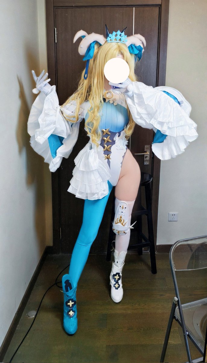 ailisidabendan's tweet image. 在忙搬家，所以更新很慢，抱歉喔