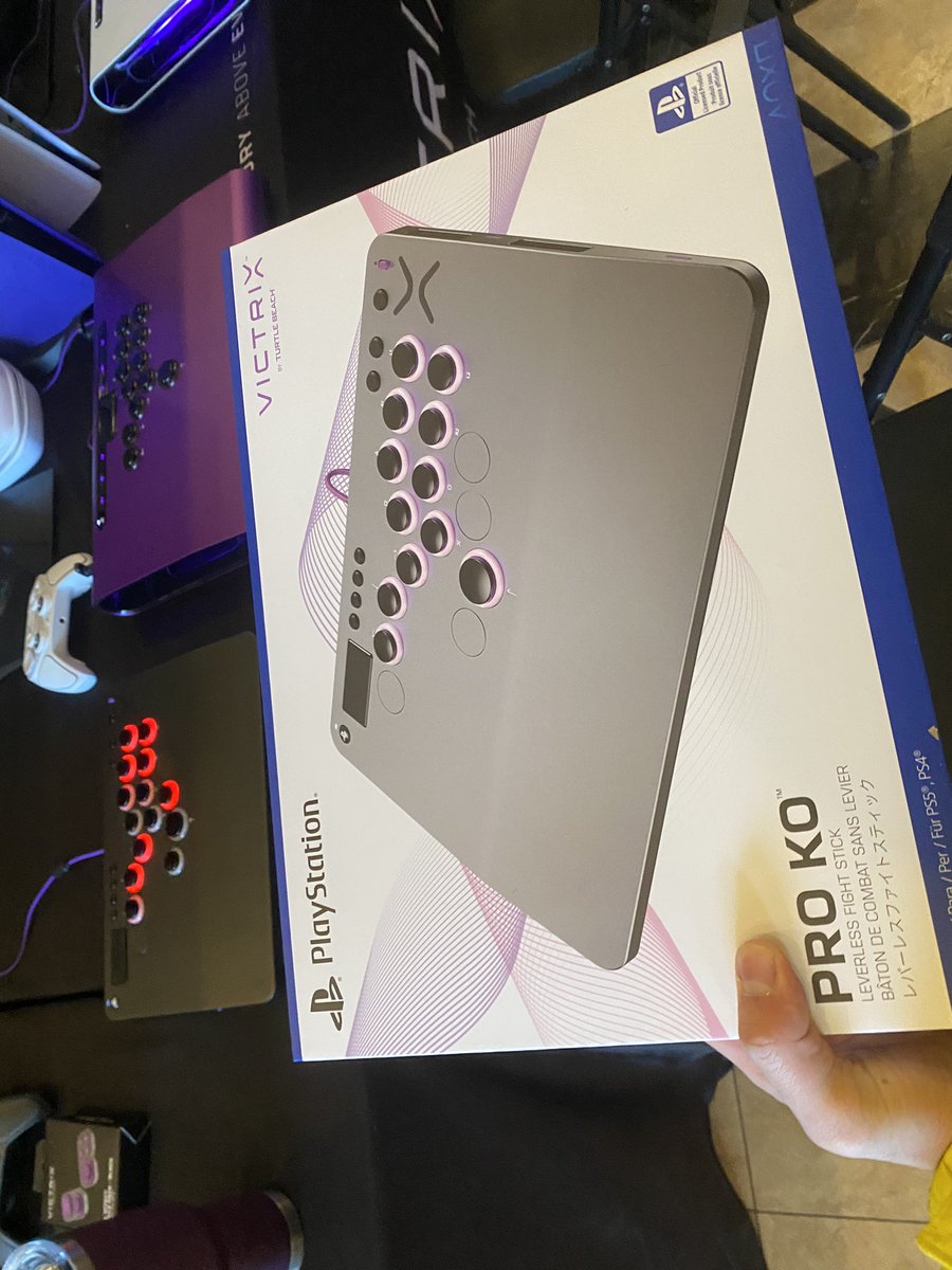 Tealfalcon tweet media