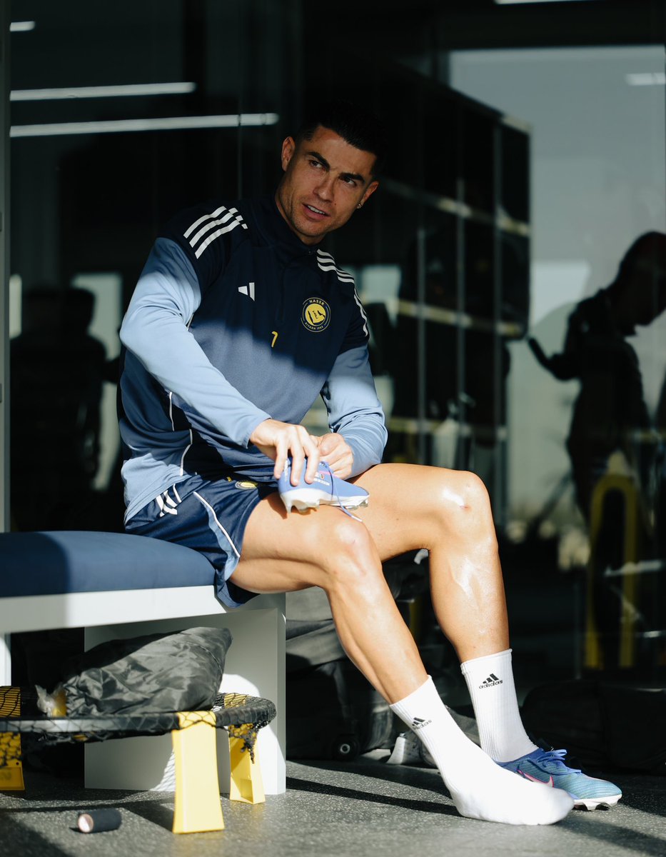 Cristiano's tweet image. Almost time ⏳