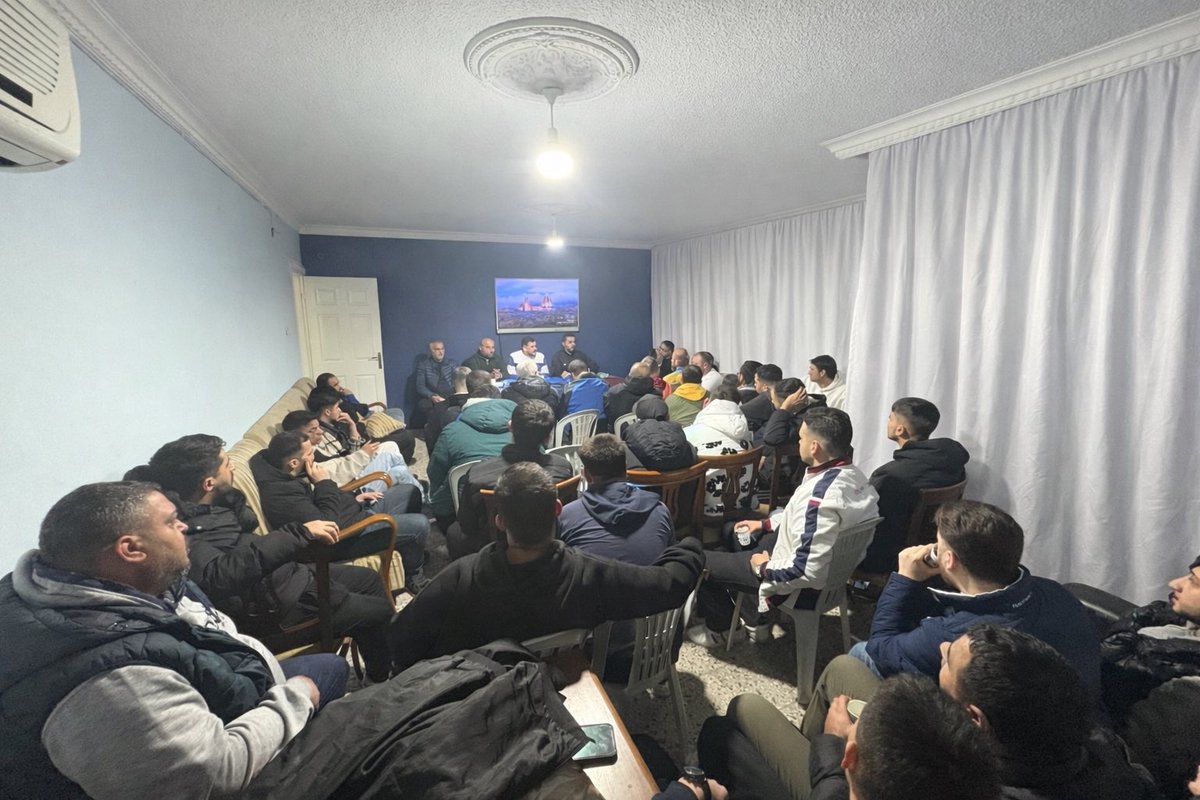 Şimşekler Grubu olarak mahalle ve tayfa temsilcilerimizle bir araya gelerek kapsamlı bir fikir alışverişinde bulunduk.
Adana Demirspor’un kurtuluşu için çıktığımız bu yolda, atacağımız adımları ve yapacaklarımızı masaya yatırdık.

#ŞimşeklerGrubu #YaşasınAdanaDemirspor