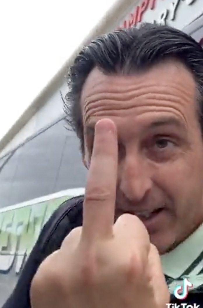 Tom Lawrence🦁 tweet media