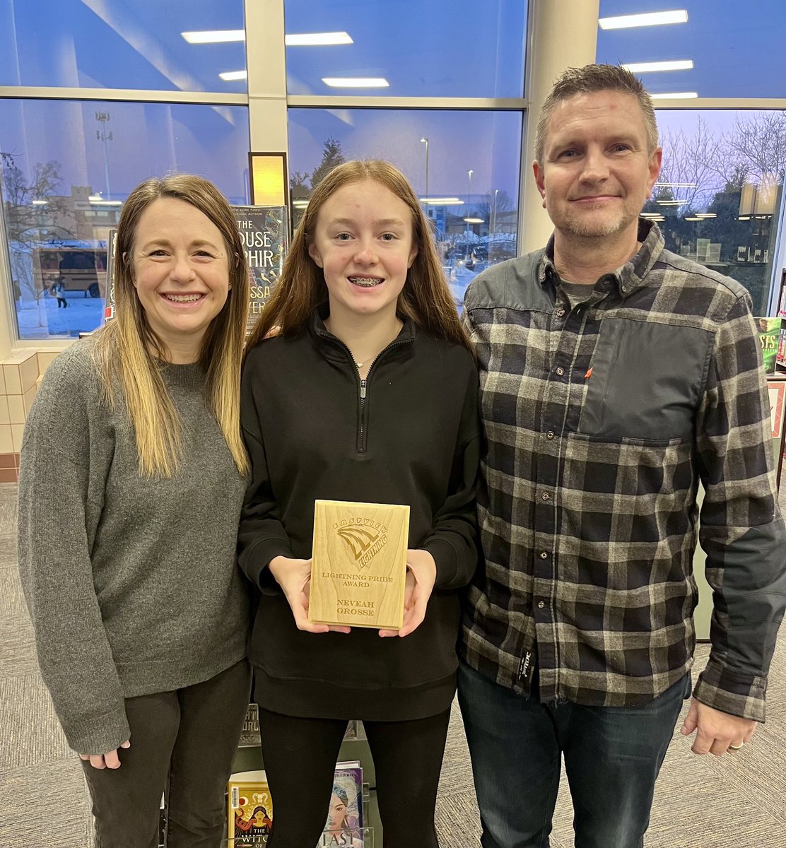 JohnnyGrosse's tweet photo. Congrats to @NevaehGrosse on being nominated by her teachers and for receiving the Eastview Lightning P.R.I.D.E Award! https://t.co/Mb46MjIpqb